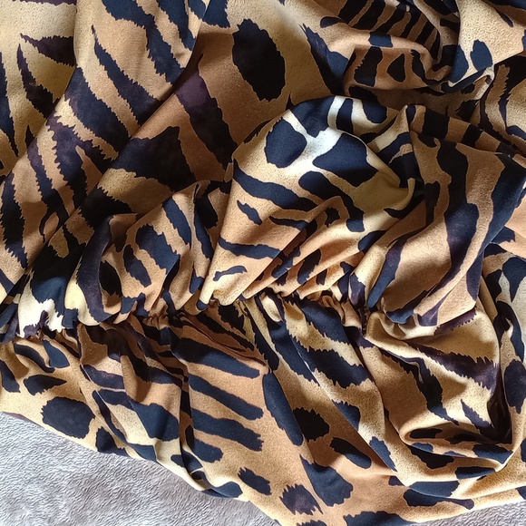 Natori swim top - Picture 6 of 6